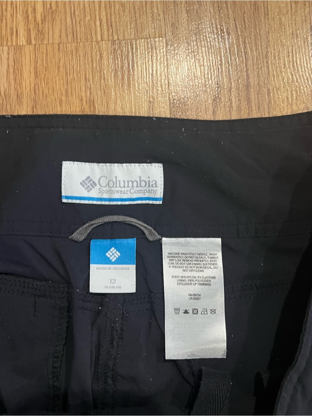 Columbia women black hiking pants